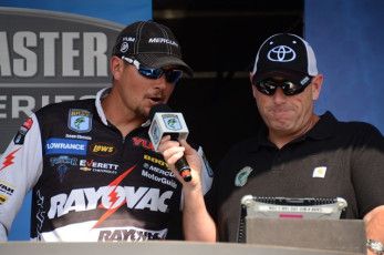 4760F175-025B-48F5-B956-6B8A760A35E9