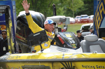 4780DDBD-B8A1-487D-875E-7F8518E2AEA8