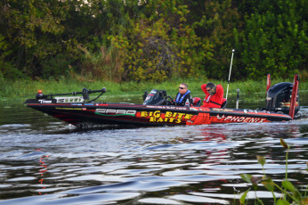 479F319F-49C7-47FA-8F46-637AC98911C4