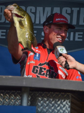 47D5584C-53DE-4B78-984F-B2A2C2B7E30F