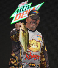 486D5420-F896-454A-9D5A-C4E3CADCDB40