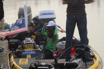 48980283-4187-4BC7-A572-F920AF95B698