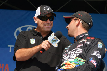 4921E963-B16F-4255-88AD-84B9C8C9EA2F