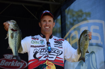 498B062C-20A3-4CF3-B4F3-C49CB9FF0C75