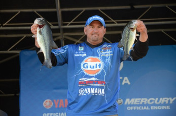 4A08E5B5-8175-4D75-8D8C-0B792D1BB70D