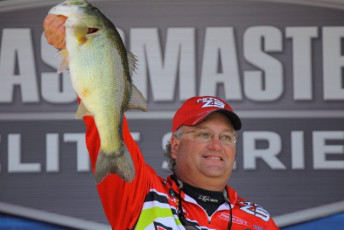 4A55286A-A4D2-4A66-A453-88BC832F554F