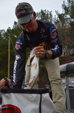 4A8D0513-5422-4C7F-B80F-AB72581449F8