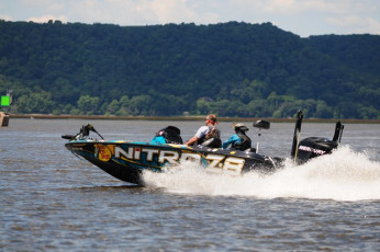 4BA40134-D5DA-4118-9594-5E2CD5938DB3