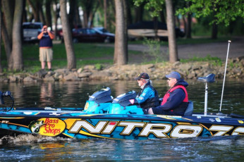 4C78E4AB-CDB3-4E60-BB91-B80D639C75F2