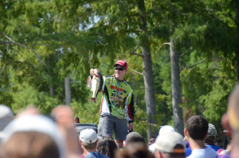 4C942079-487D-4F0F-84CF-F7D0E4E214D4