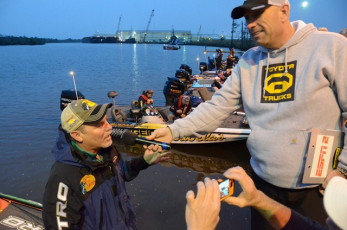 4D7A33EE-A651-4462-90CA-E20736EA40F4