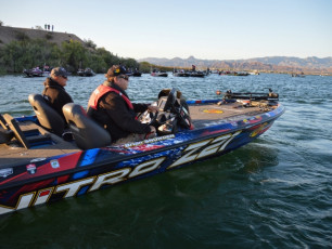 4DDDCDBE-B9B3-4253-8C3C-15734AC67BF7