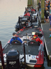 4DE326F7-0D5F-4D65-9DBD-674AD626B63E