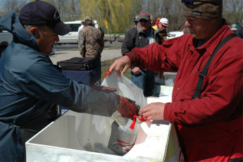 4E46D0F2-667A-4784-BD42-EA62D9279744