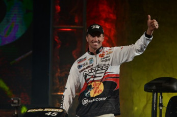 4E5B39F4-929A-4C19-84DE-17DC7BCCA56C