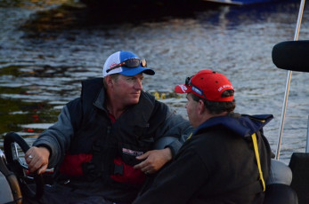 4F5FA291-BF2F-4156-BB51-27FCED6B7446