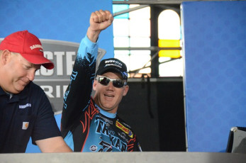 503E8289-1F1C-48B1-9FC3-4DAE70C4B3E0