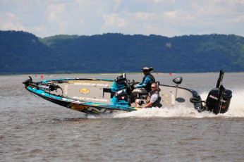 50EC1B58-4A41-41A7-9132-9B0E1DD6C198