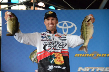 51EA93E8-F61B-4C53-9349-6144873AAABD