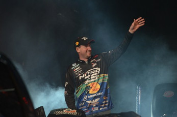 521C524D-B9DB-45ED-804C-DF59A178EF8E