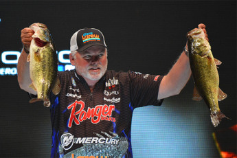 53072AF3-FEED-403F-9C11-D61142EEAEC1