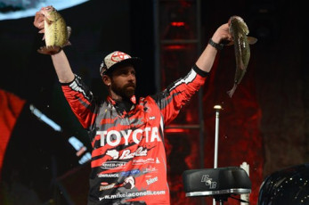 530D6369-C1A7-4B7F-9A24-482674DEF799