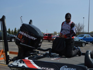 530F4BE5-1969-4029-95A5-41BF16A17C17