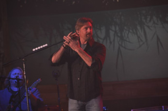 53193B2C-22FB-41D9-AD61-73E15083B044