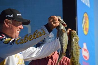 53B42415-A687-4D95-BDC9-F2AF31E35F70