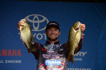 5453A0A0-1B3B-4393-B8A7-BC241367BE15