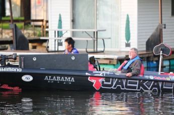 5485E06F-7E19-467C-A46A-47017F58D532