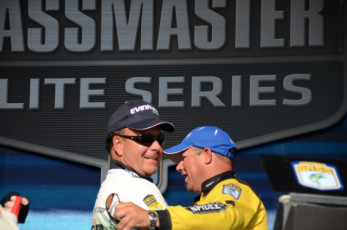 54AFFA28-E993-469B-9465-F2206159381D