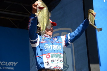 54FABCE3-2647-4130-AF3D-3726CDF40825