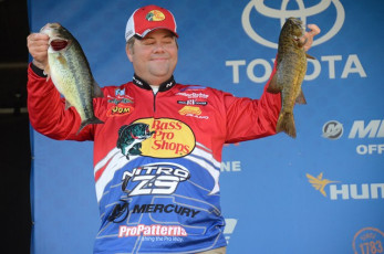 5632F2B3-981C-4F2D-9B28-773A9954843A