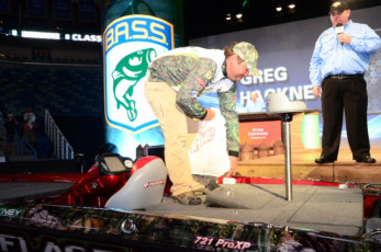 56608CD3-CD25-4B32-96A8-C2946AA03F53