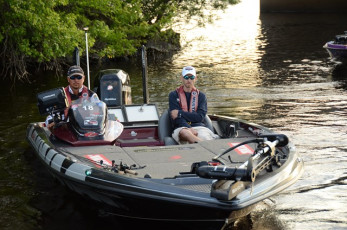 5675158D-621E-4C99-8D26-8583E4AE5CDB