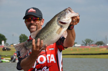 570D318F-D52A-4772-945E-EFD123EF42AD