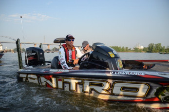 57E3FB29-5EDA-4677-978B-D9A530387DB4