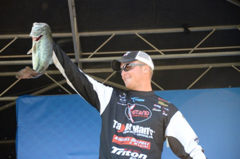 5807245E-9B20-447D-9FB0-D1AC71DB9F6C