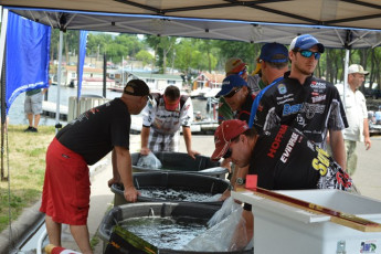 597525F5-8929-4A11-B761-A2541C1274BF