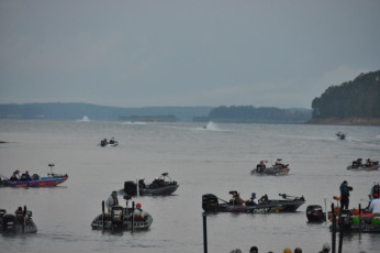 5A3B60A5-2D26-46B7-938A-BBC26F4BF56C