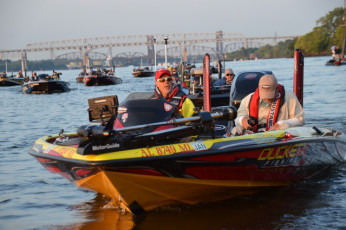 5A4D1ED7-72E2-45DE-A41E-ED9A089ECA6B