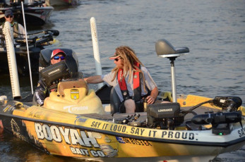 5A8F5BFE-DA0C-43F5-9513-5A2552F35382