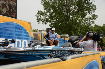 5AE616C1-0DA4-469E-A4C6-CE8AEA25EA3D