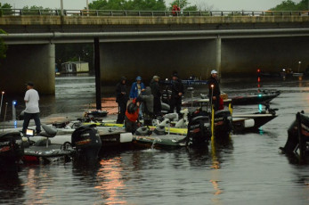 5B3DFB86-22ED-4472-BB92-064643688220