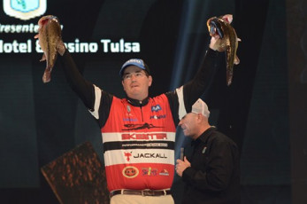 5B5A2E08-5279-4660-B84B-92190657BEF1