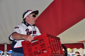 5D153778-0D28-422F-B98B-D89AF9CC54E7