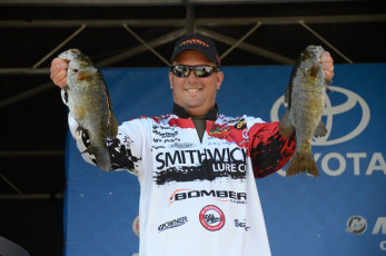 5D382B0C-924A-4535-A4A5-ADD3A5DBEB7D