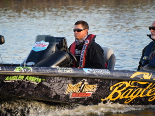 5D61DEF1-D1B6-46BD-8632-0A36480AB3E4