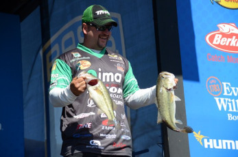 5DAF029B-076E-4EFB-898C-2E503E0B3117